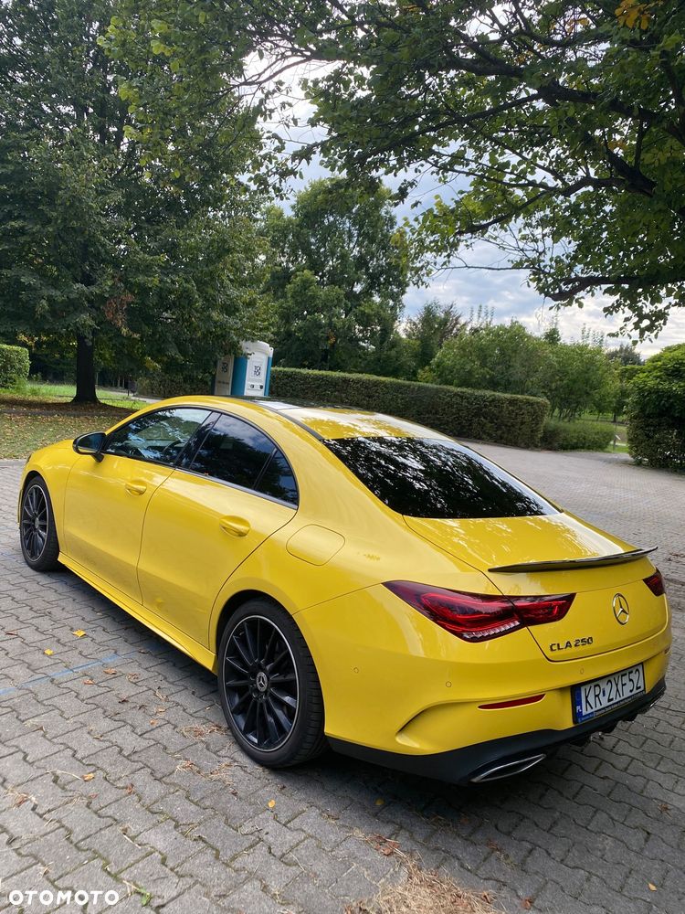 Mercedes-Benz CLA 250 AMG Line 7G-DCT - 4