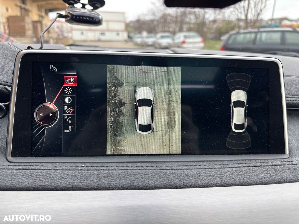 BMW X6 xDrive40d - 9