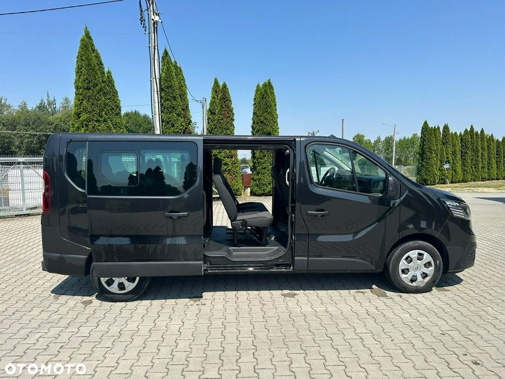 Renault Trafic - 11
