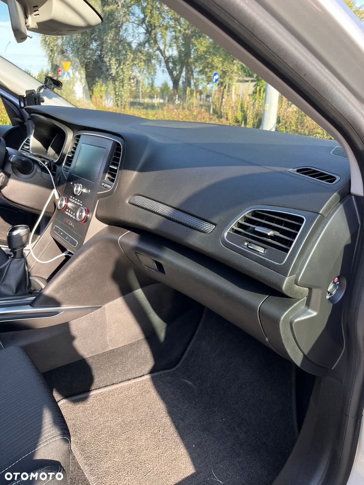 Renault Megane 1.5 dCi Limited 2018 - 26