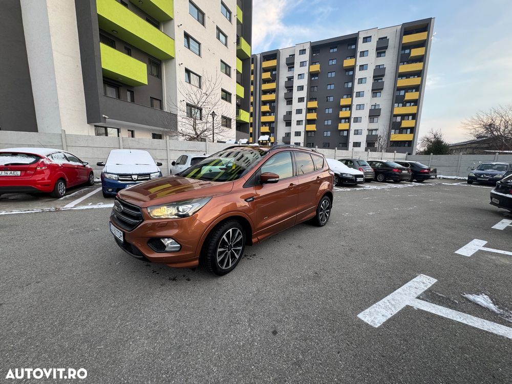 Ford Kuga 2.0 TDCi 4x4 Aut. ST-Line - 8