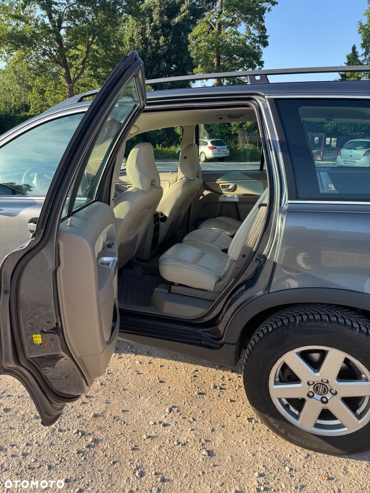 Volvo XC 90 2.4 D5 - 11