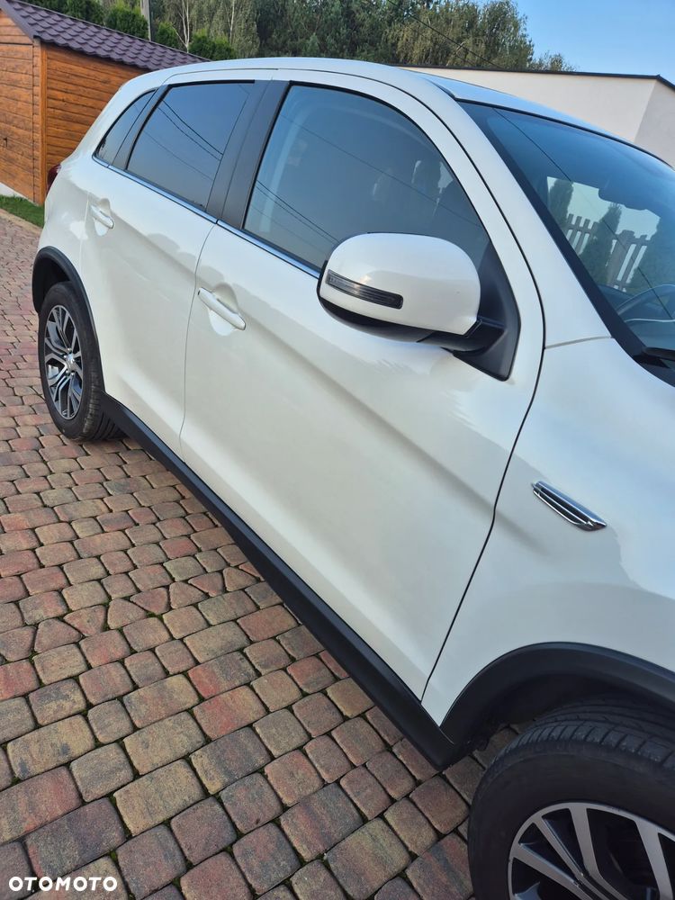 Mitsubishi ASX 1.6 Black Edition - 23