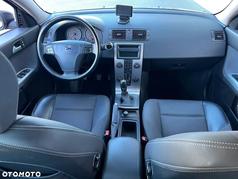 Volvo V50 - 4