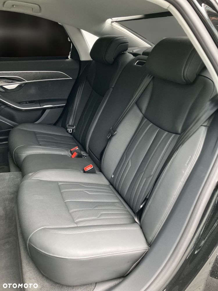 Audi A8 - 18