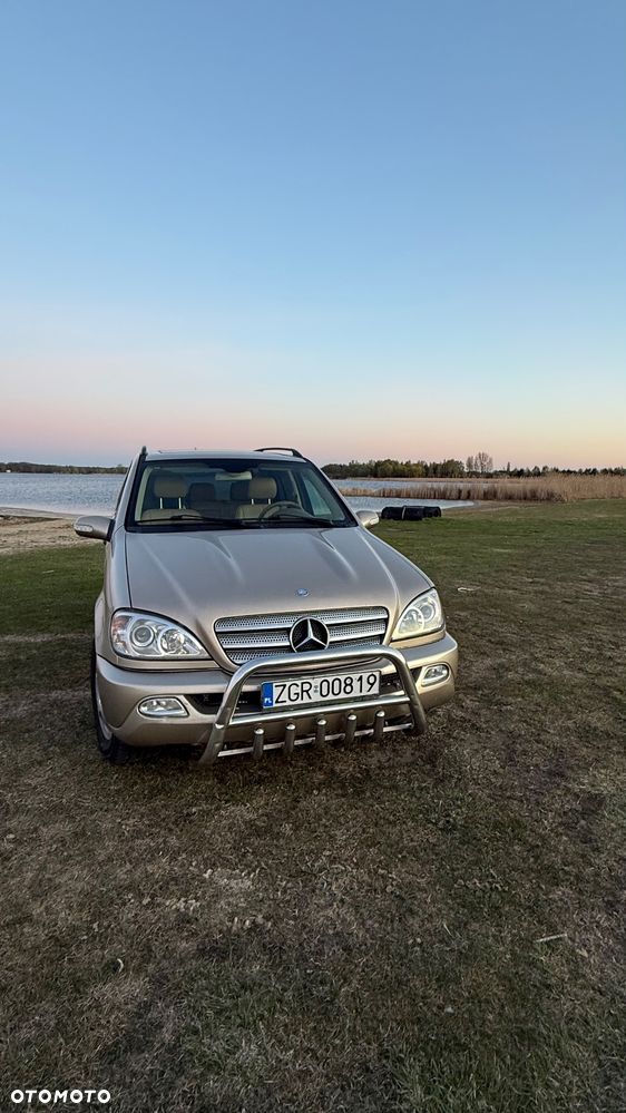 Mercedes-Benz ML - 1