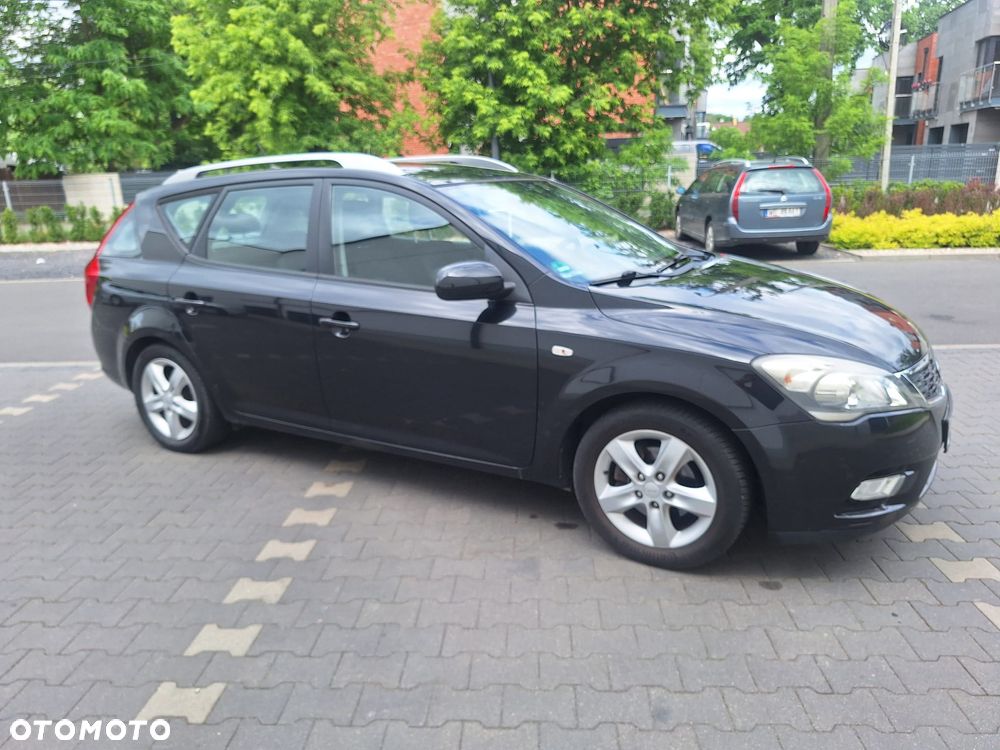 Kia Ceed 1.4 Comfort - 2