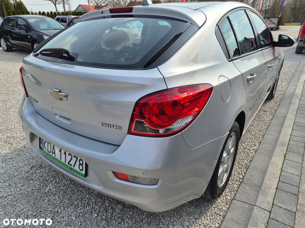 Chevrolet Cruze - 9