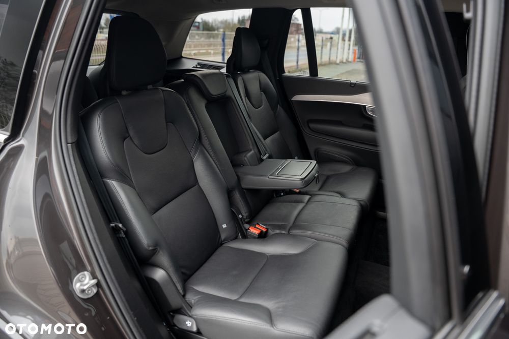 Volvo XC 90 D5 AWD Inscription 7os - 36