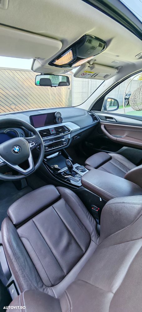 BMW X3 xDrive20i Aut. Luxury Line - 10