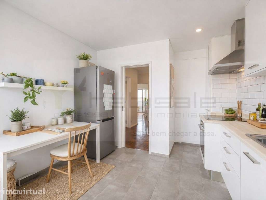 T2 remodelado com arrecadação na Parede - Grande imagem: 2/24