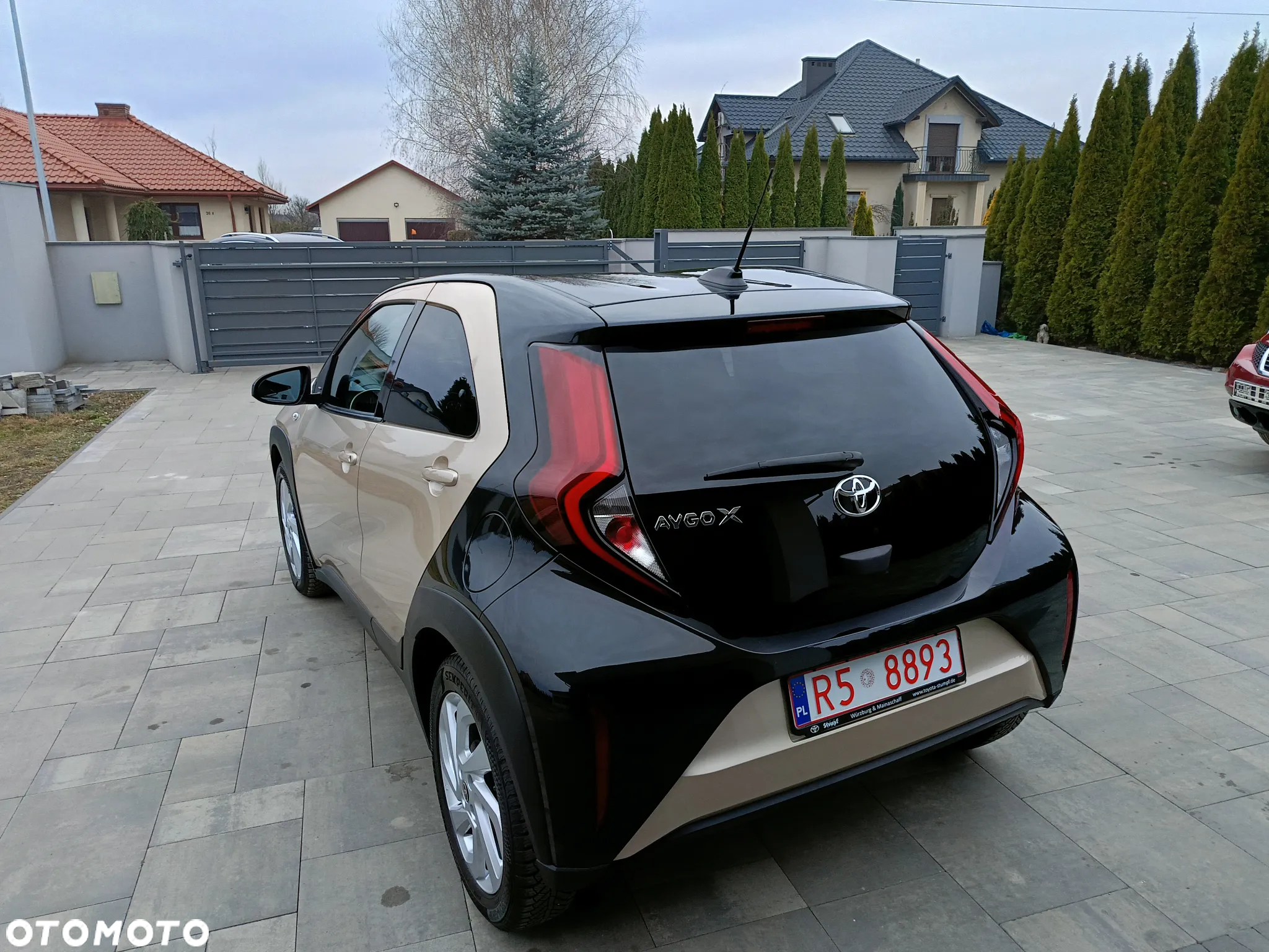 Toyota Aygo X 1.0 VVT-i Color Edition X-shift - 17