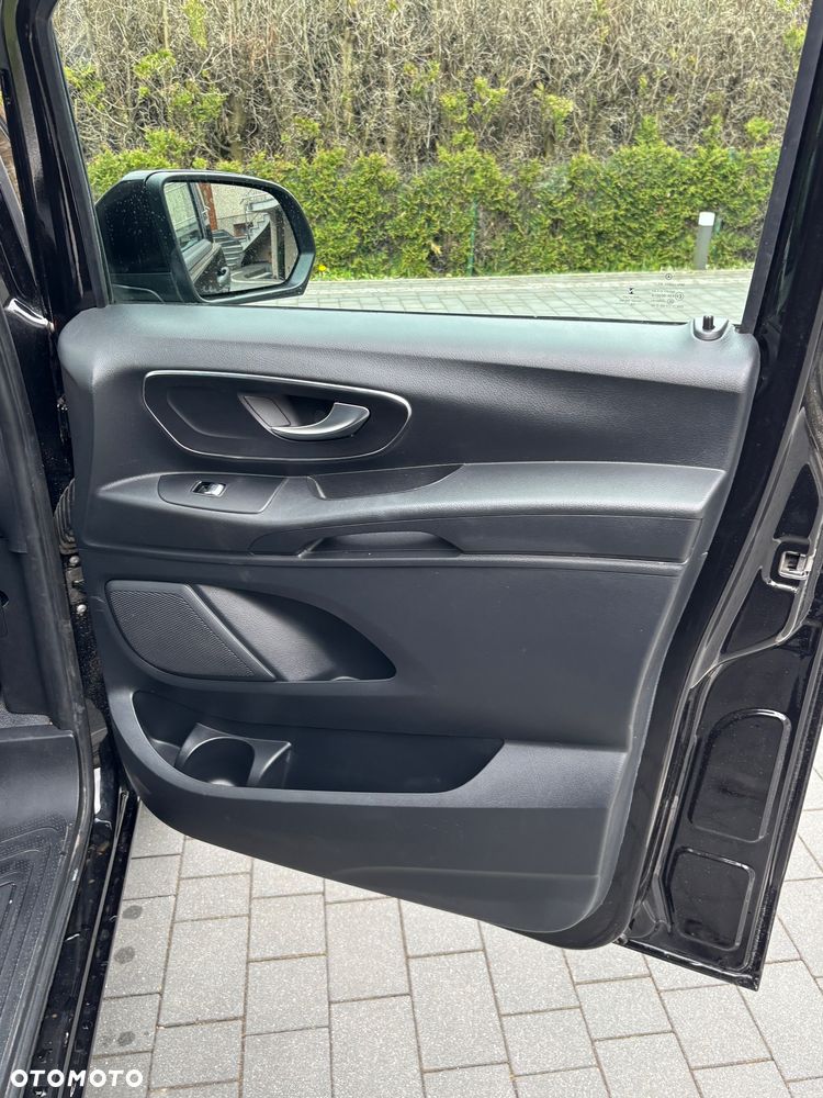 Mercedes-Benz Vito - 30