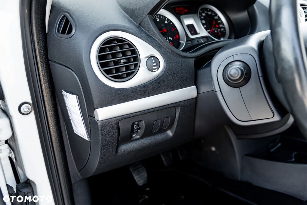 Renault Clio 1.5 dCi Luxe Dynamique - 18