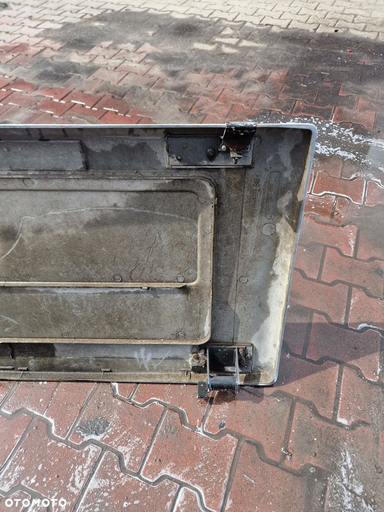 SPOJLERY BOCZNE, MIĘDZYOSIOWE MERCEDES-BENZ MP3 - 16