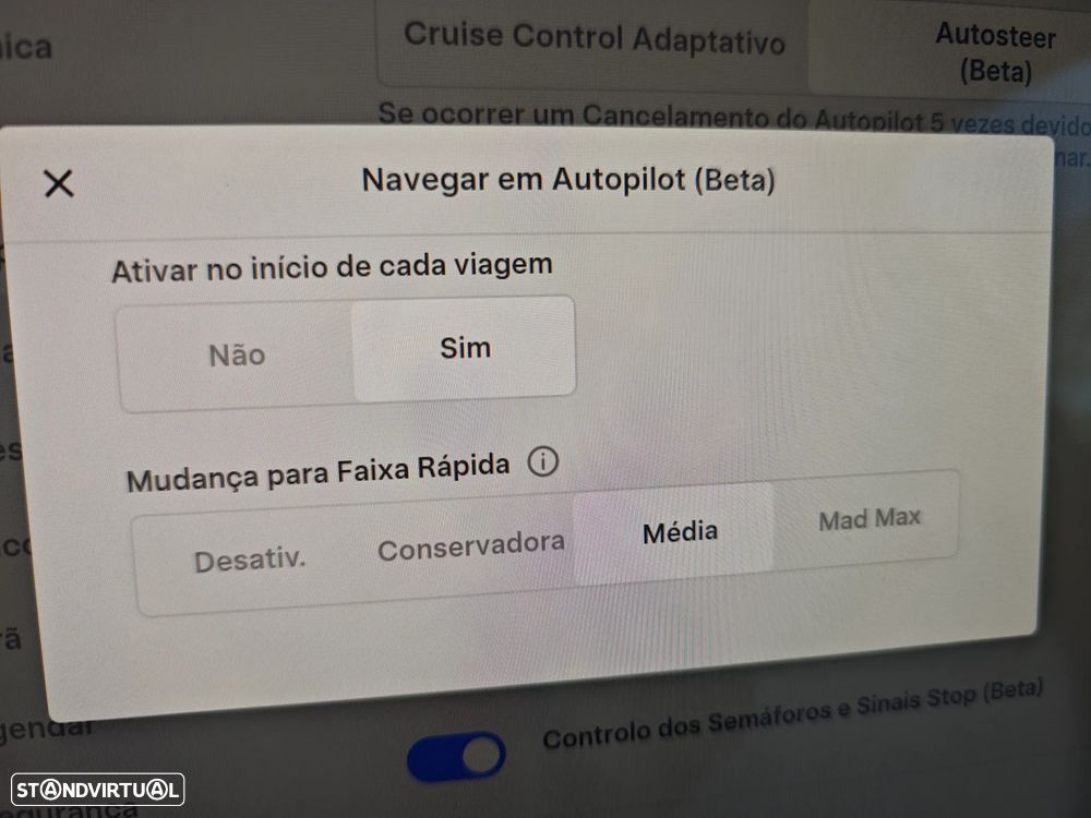 Tesla Model Y Long Range Dual Motor AWD - 36