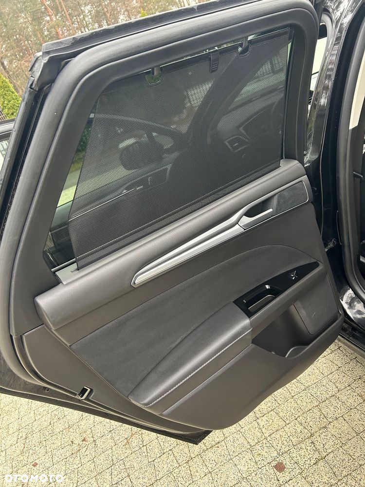 Ford Mondeo SW - 28