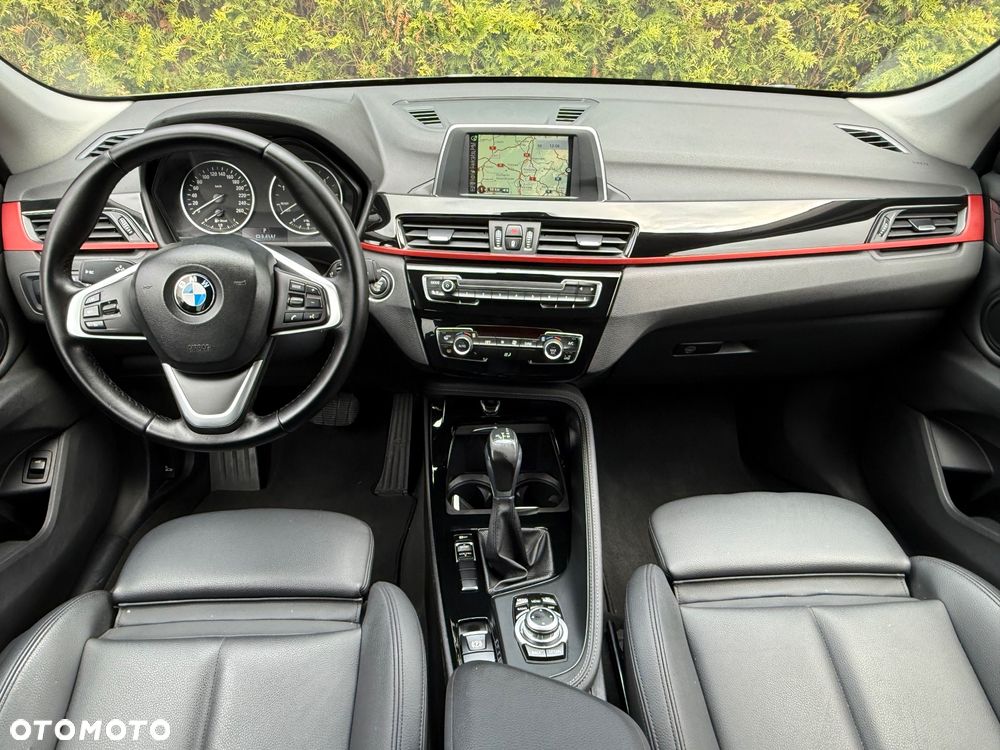 BMW X1 sDrive18d Sport Line - 6