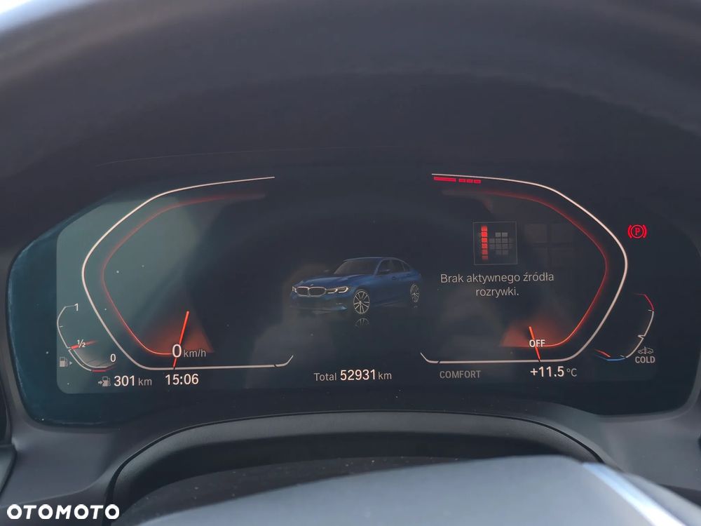 BMW Seria 3 330i xDrive Sport Line - 20