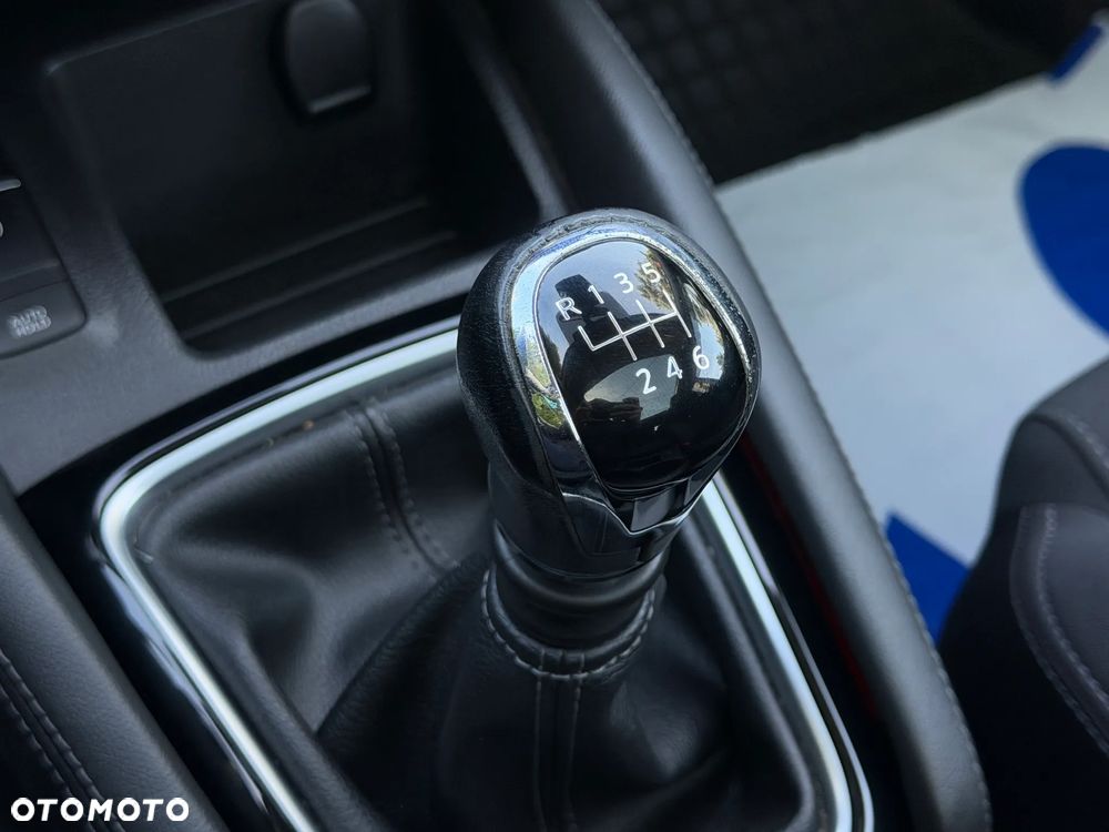 Nissan Qashqai 1.5 dCi N-Connecta - 22