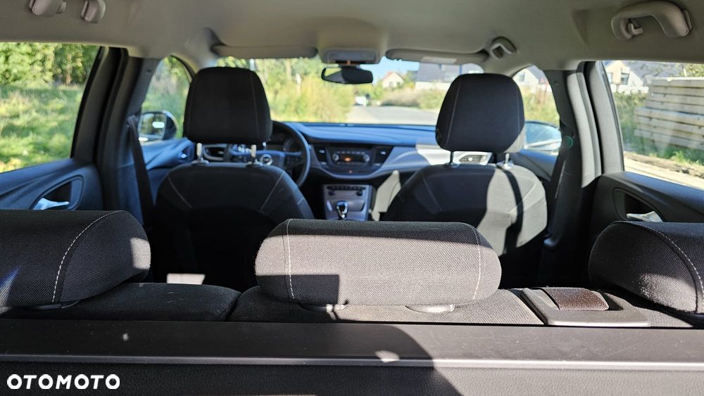 Opel Astra 1.4 Essentia - 17