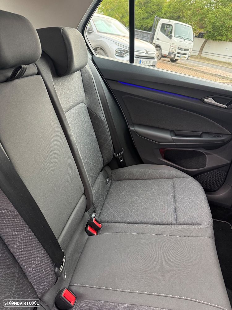 VW Golf 1.0 TSI Life - 6