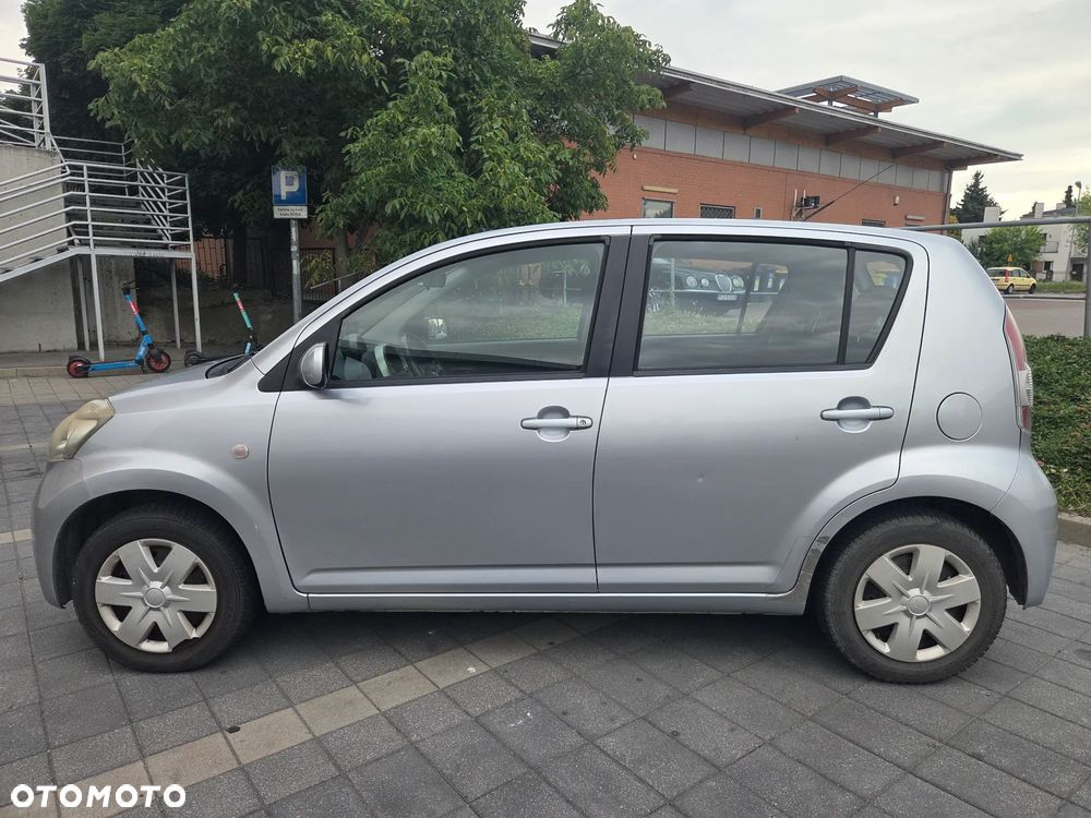 Daihatsu Sirion 1.3 - 2