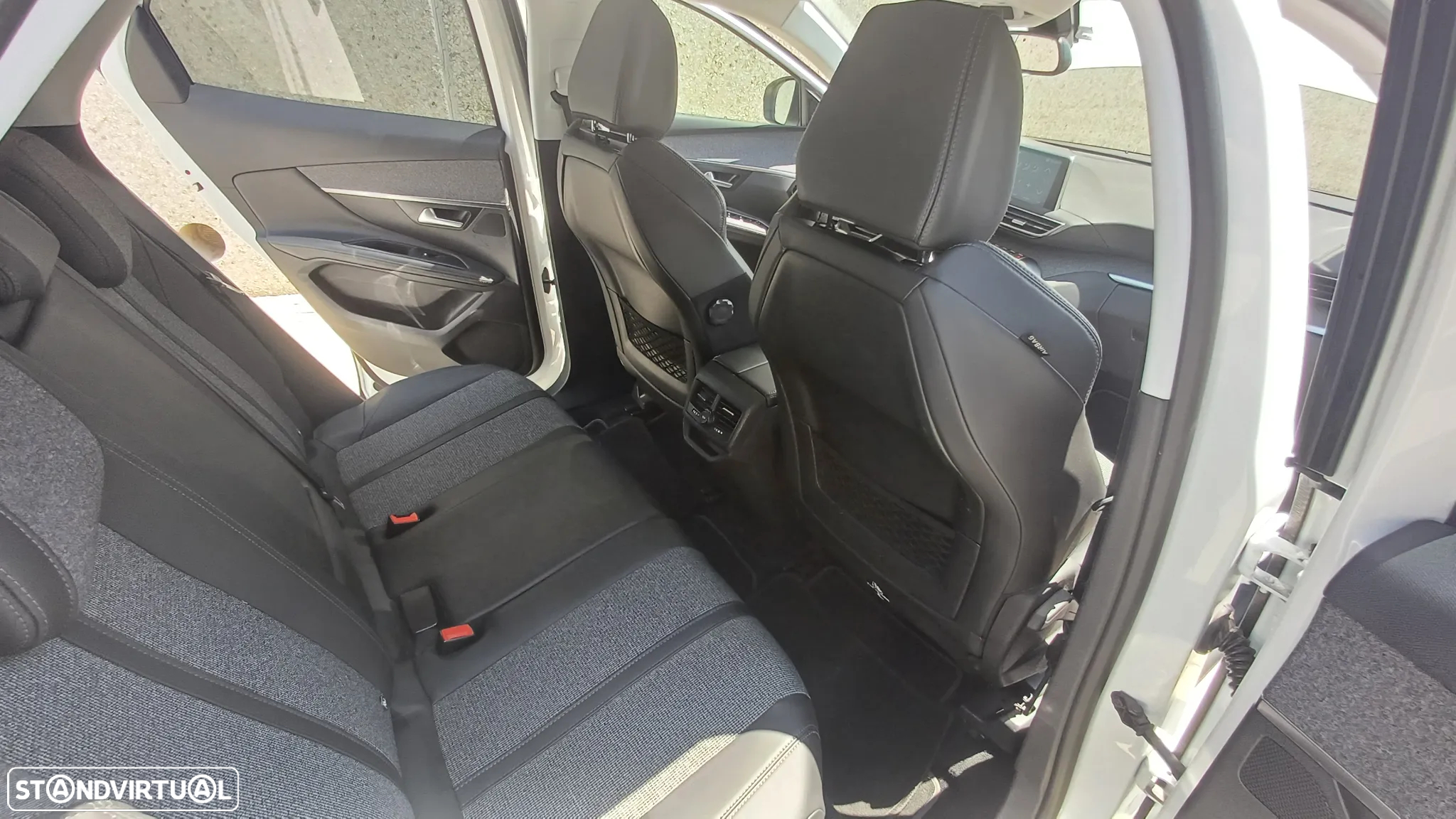 Peugeot 3008 BlueHDi 120 Stop & Start Active - 19