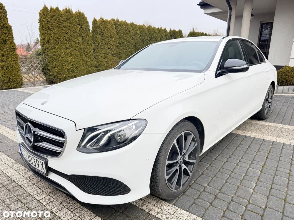 Mercedes-Benz Klasa E 220 d 4-Matic 9G-TRONIC - 1