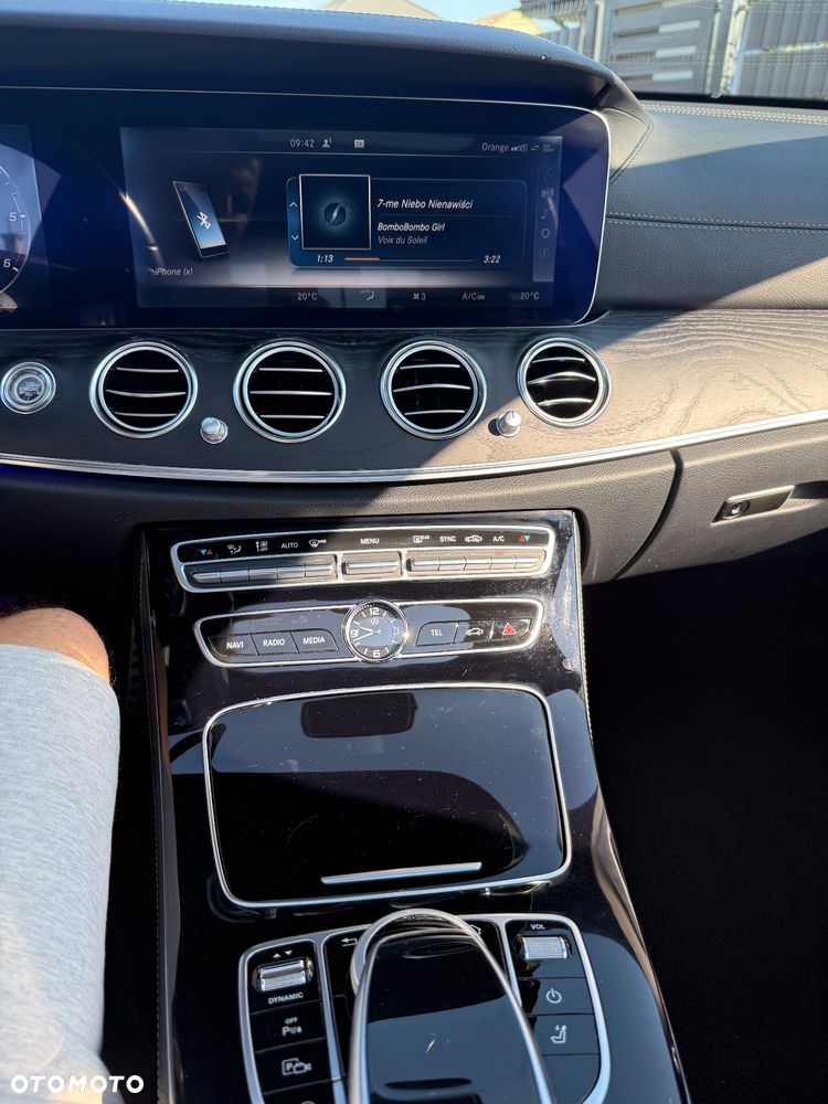 Mercedes-Benz Klasa E 220 d 9G-TRONIC - 14