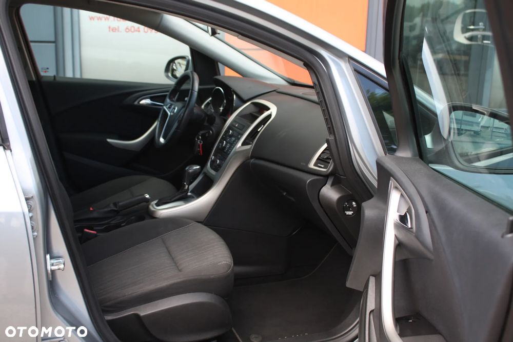 Opel Astra 1.6 Automatik Innovation - 29
