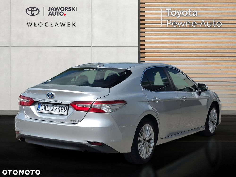 Toyota Camry 2.5 Hybrid Prestige CVT - 6