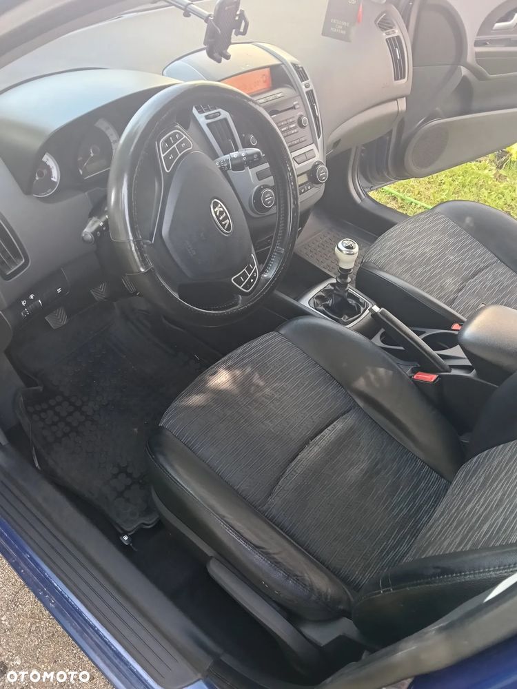 Kia Ceed 2008 photo 5