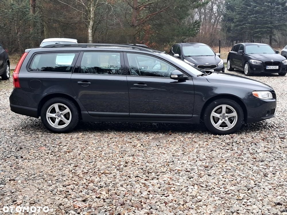 Volvo V70 2.0D Momentum - 10
