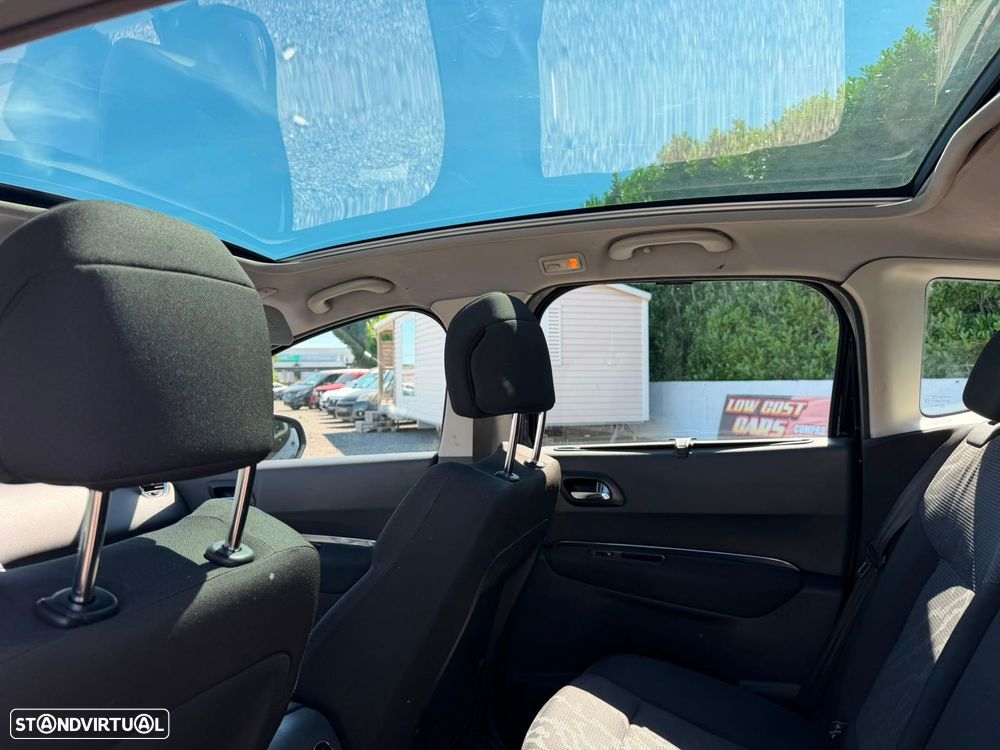 Peugeot 3008 1.6 HDi Sport - 26