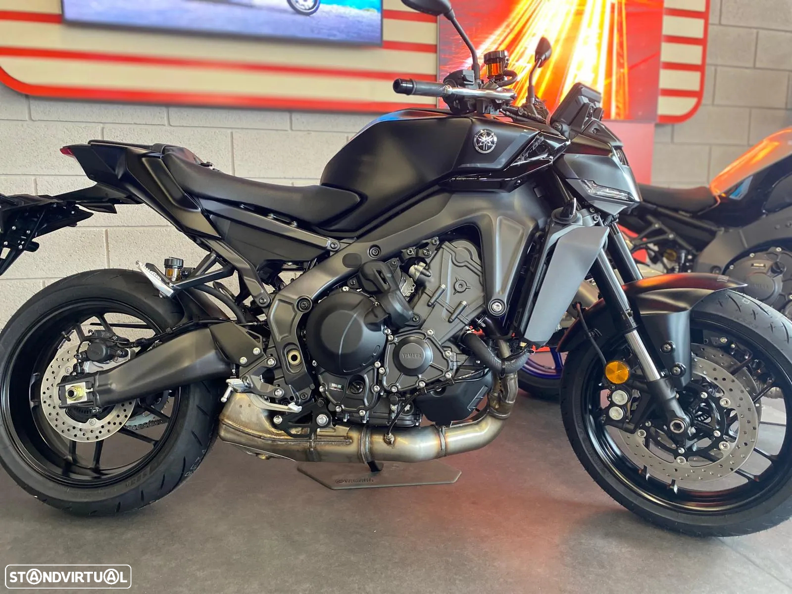 Yamaha MT-09 Y-AMT - 2