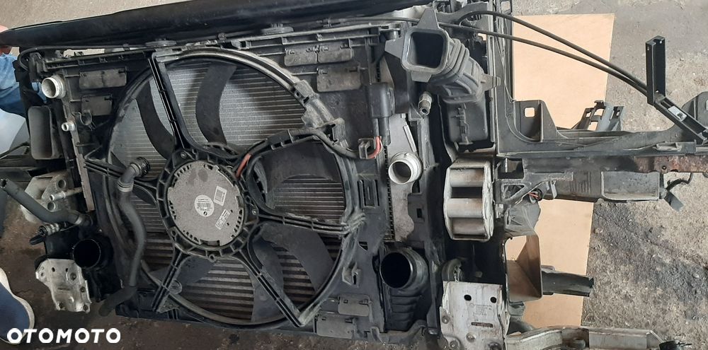Wzmocnienie czołowe pas przedni kompletny  z chłodnicami BMW 5GT F07 3.5l. diesel  przed liftingiem - 3
