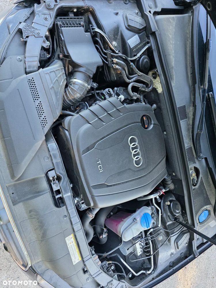 Audi A4 Avant 2.0 TDI DPF multitronic Attraction - 32