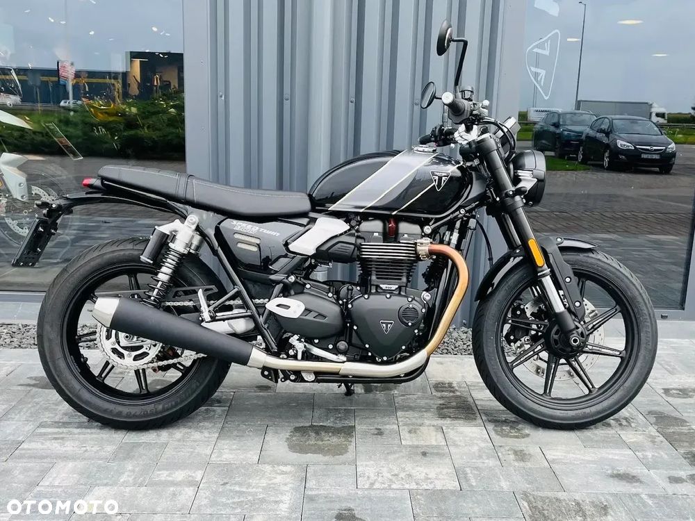 Triumph Speed Twin - 2