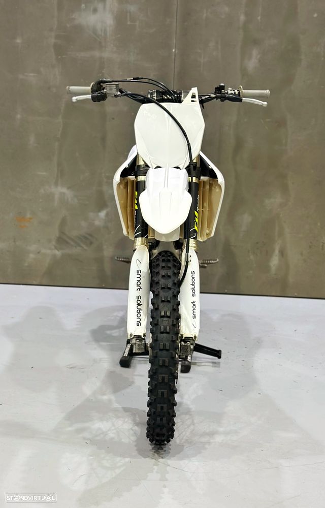 Yamaha YZ 250 F - 4