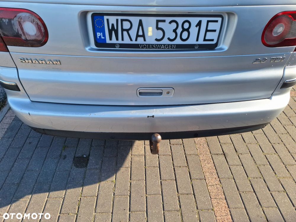 Volkswagen Sharan 2.0 TDI Highline - 26