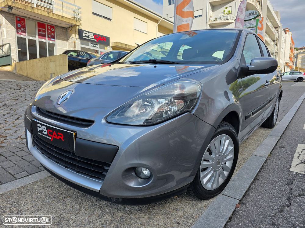 Renault Clio 1.5 dCi Dynamique S - 1