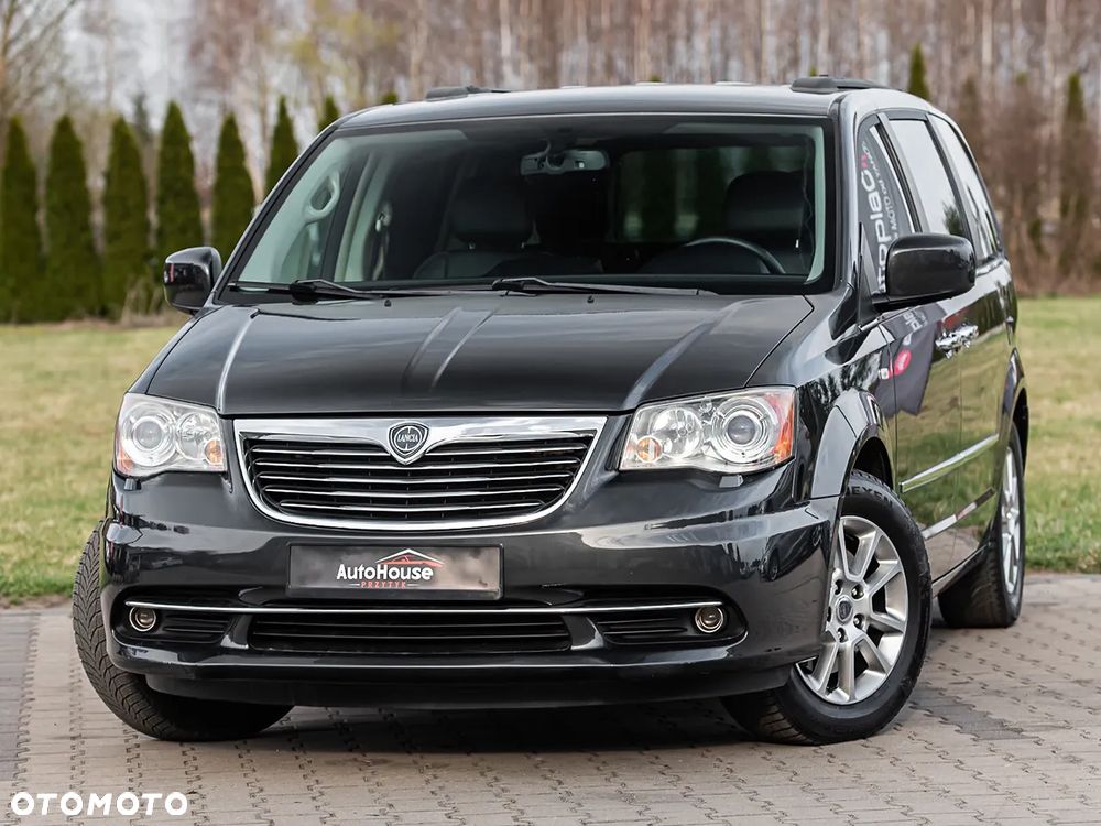 Lancia Voyager 3.6 Platinum - 4