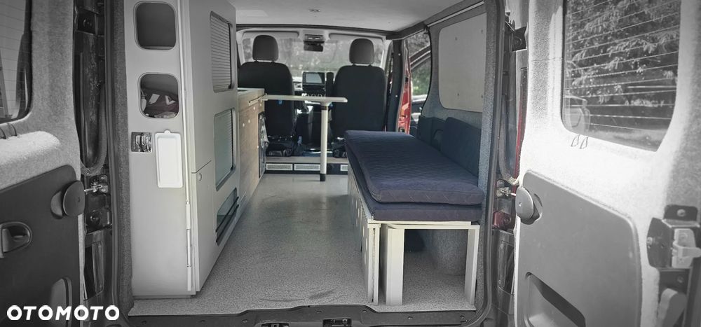Renault Trafic - 15