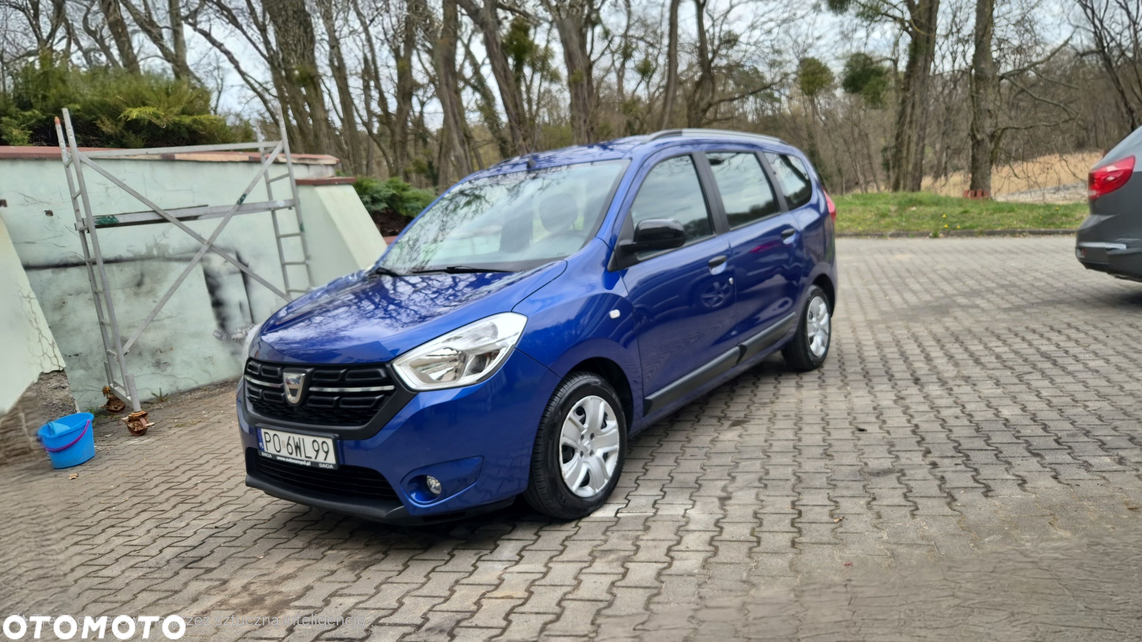 Dacia Lodgy 1.5 Blue dCi Comfort S&S - 1