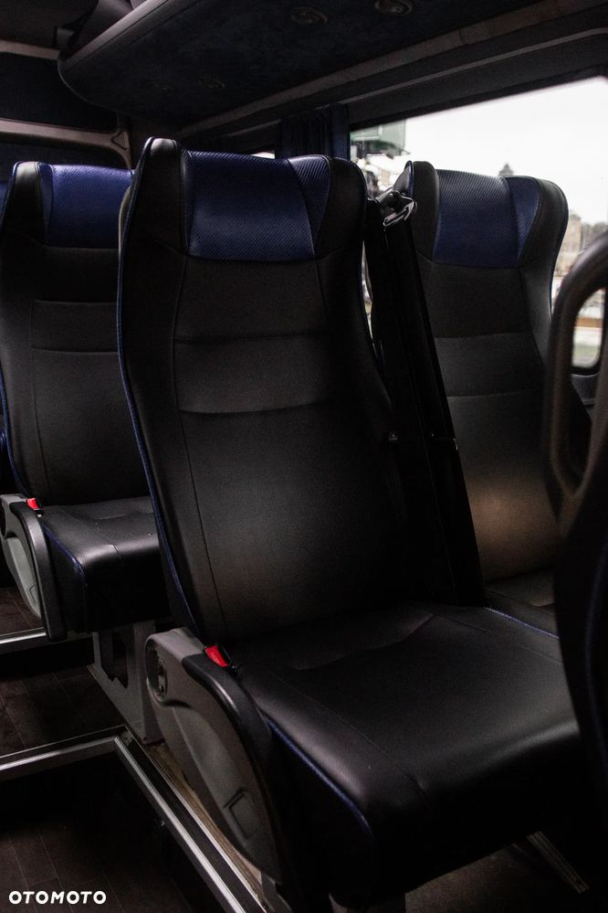 Mercedes-Benz SPRINTER - 4