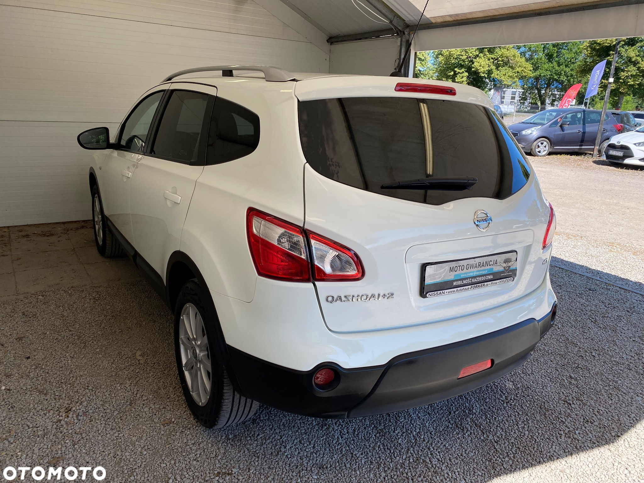 Nissan Qashqai 1.6 dCi 4x4 Tekna - 4