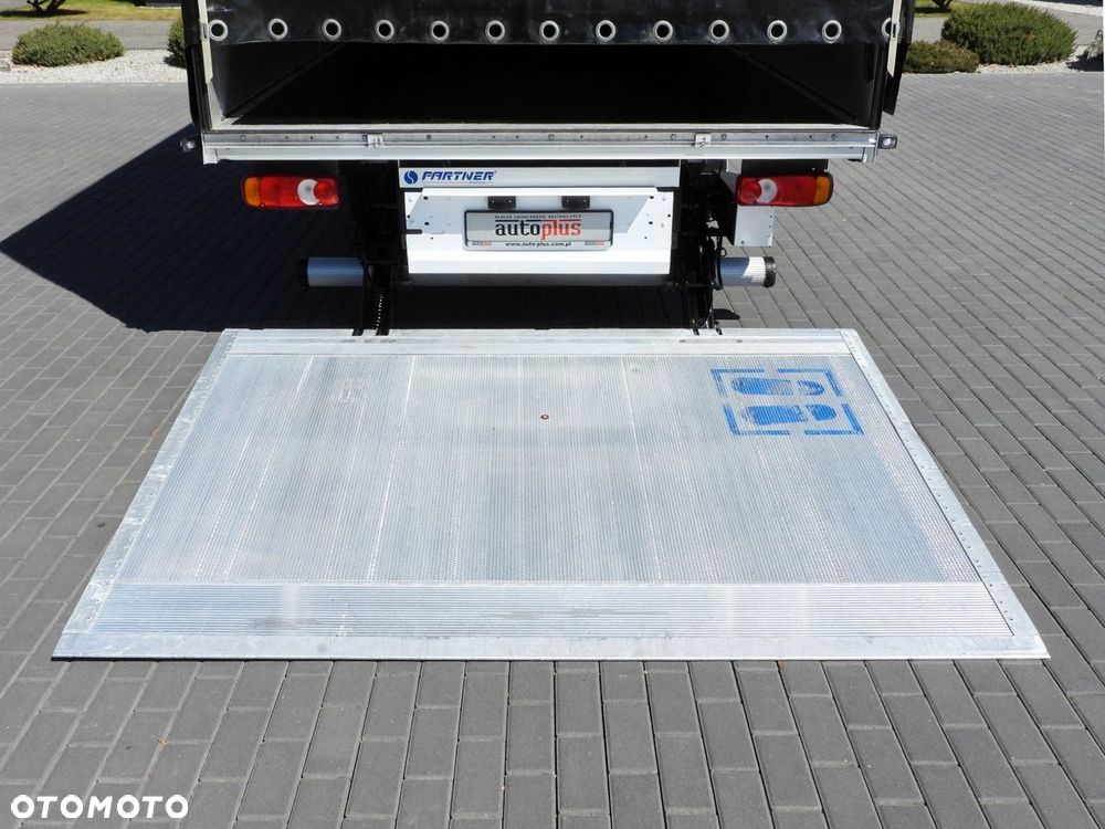 Renault MASTER PLANDEKA WINDA 8 PALET TEMPOMAT LEDY PNEUMATYKA KLIMATYZACJA  165KM - 24