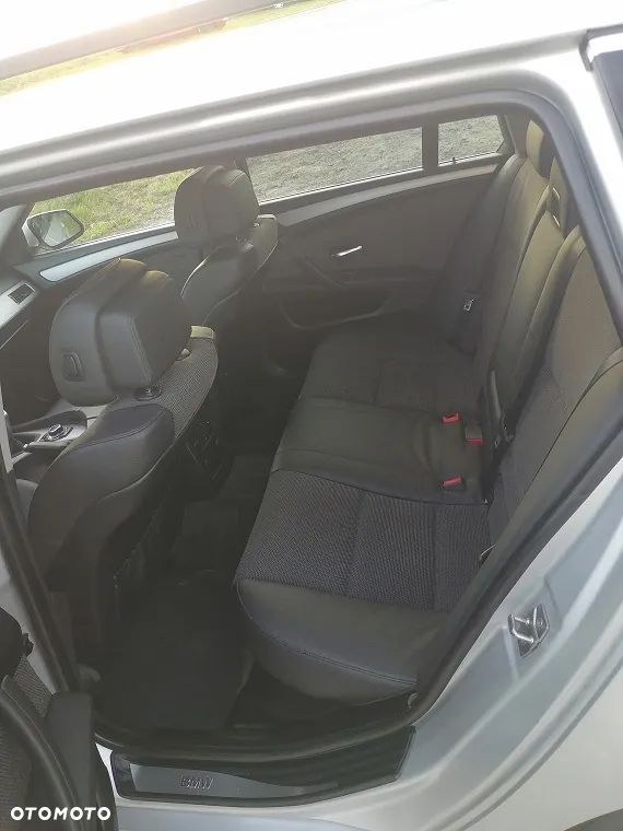 BMW Seria 5 520d - 12
