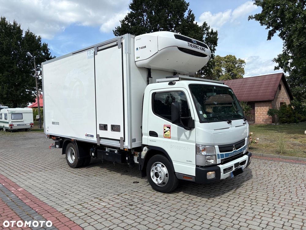 Mitsubishi FUSO CANTER* ECO HYBRID* CHŁODNIA* THERMO KING T600R+EL* Winda* 8 EP* KLIMA* SUPER STAN - 2